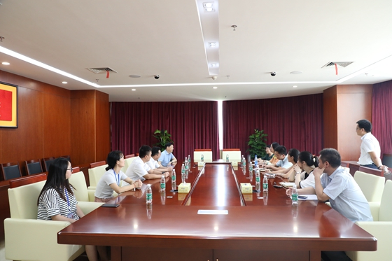 鑫远集团有限公司赴我院考察.jpg